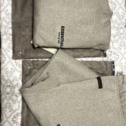 ESSENTIALS DARK OAT SET!!