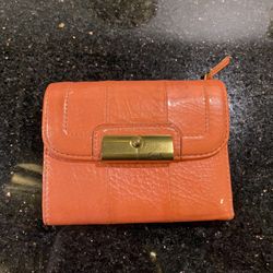 Vintage Coach Peach Leather Tri Fold Wallet (FAIR Condition)