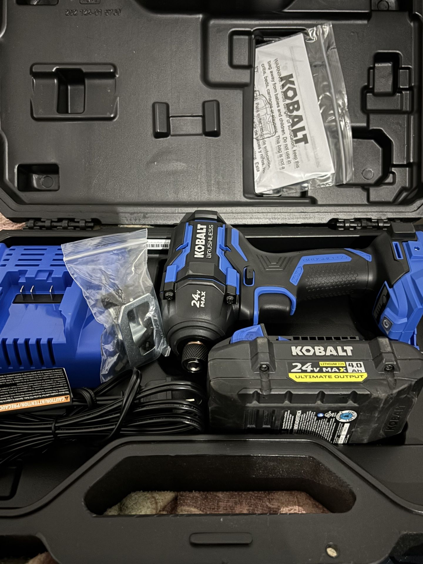 XTR 24 V Kobalt 1/4 Inch Impact Driver
