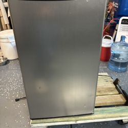 Whirlpool Mini Fridge Stainless Steel Door 