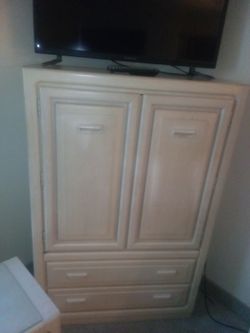 Rare 6-Piece Vintage Stanley Furniture Bedroom Set – Faux Stone/Cream Finish