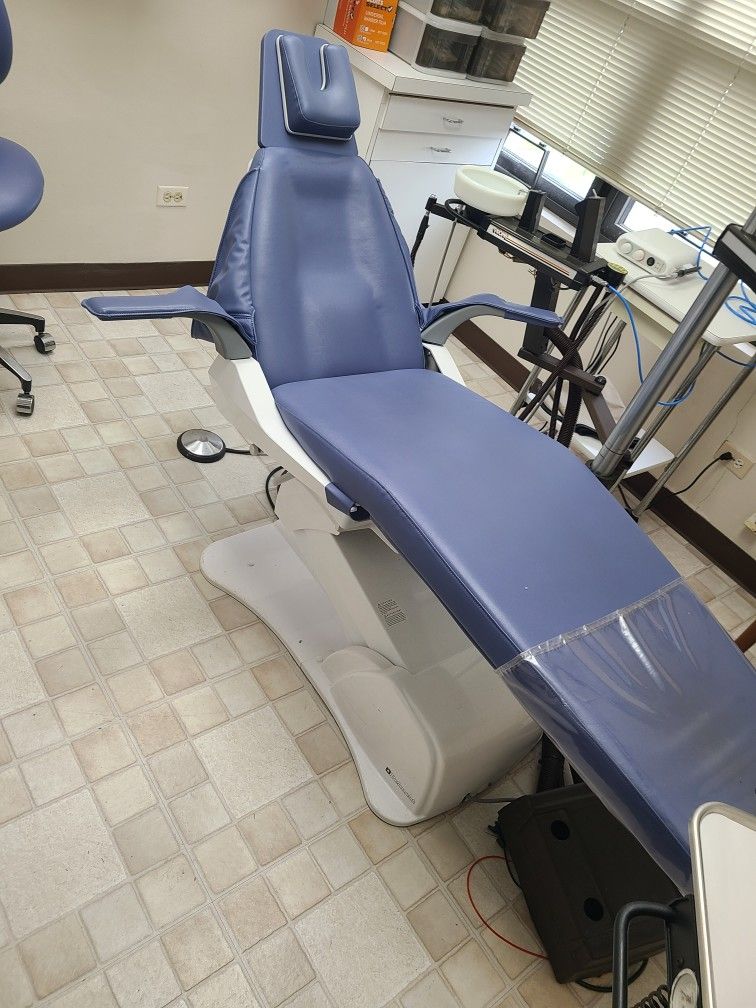 Dentist chair could be used for tattooing