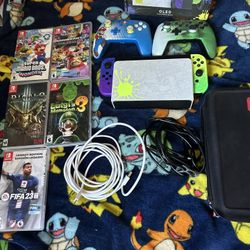 Nintendo Switch Oled+5 Games +2 Xtra Controllers