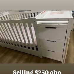 Baby crib