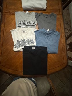 Lot of 5 tshirts 2XL/3XL