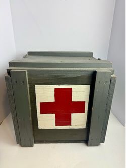 Vintage Rustic Wooden First Aid Box Red Cross Medical Storage Chest Military