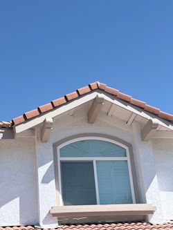 Roofing tile