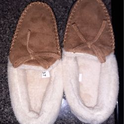 New Ladies Warm Indoor/Outdoor House Slipper Shoes Size 6 1/2