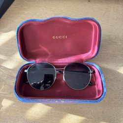 Authentic Gucci Round Sunglasses w/ Case – Made in Japan