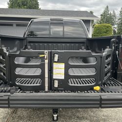 Ford F-150 Truck Bed Extender