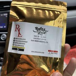 Rolling Loud VIP 3-day pass (Let’s Come Up With A Price )