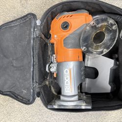Ridgid R2401 Laminate Trim Router