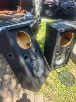 Speaker woofer boxes