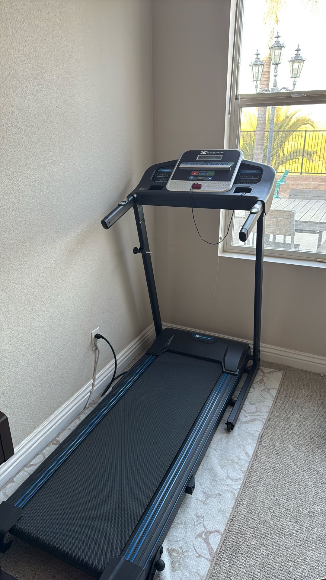 Xterra Fold up Treadmill