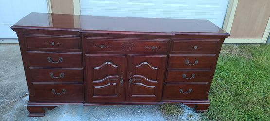Dresser with mirror real wood