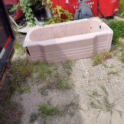 Cast Iron Bathroom Tub