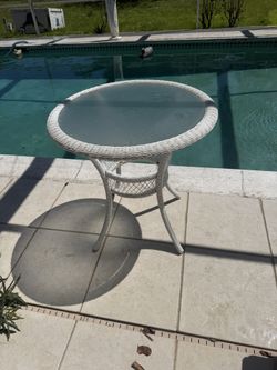 Wicker Glass Patio Table 