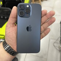 iPhone 15 Pro Max Unlocked 1TB! Finance For $50 Down Payment!!