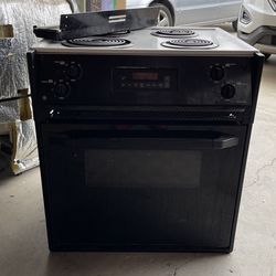 Beautiful 🤩 Electric Range From The 70s.