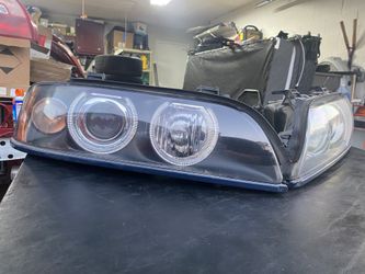BMW E39 Headlights 525i,528i,530i,540i Hella