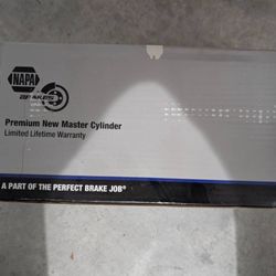 2010-2013 Mazda 3 Master Brake Cylinder 