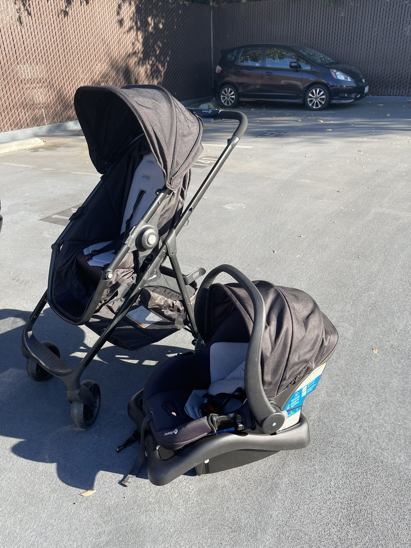 Safety 1st Stroller & Car Seat