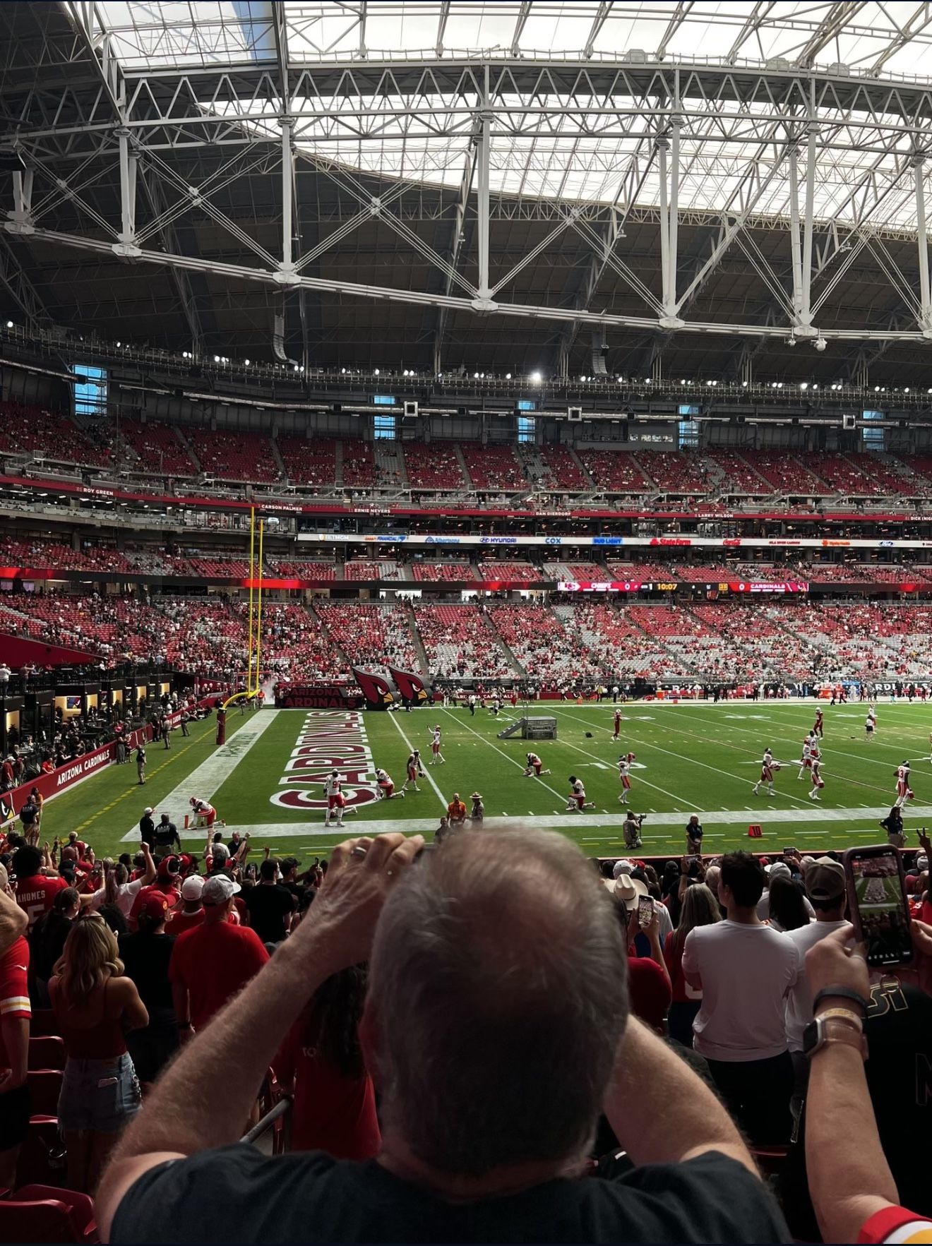 Arizona Cardinals vs Los Angeles Rams.