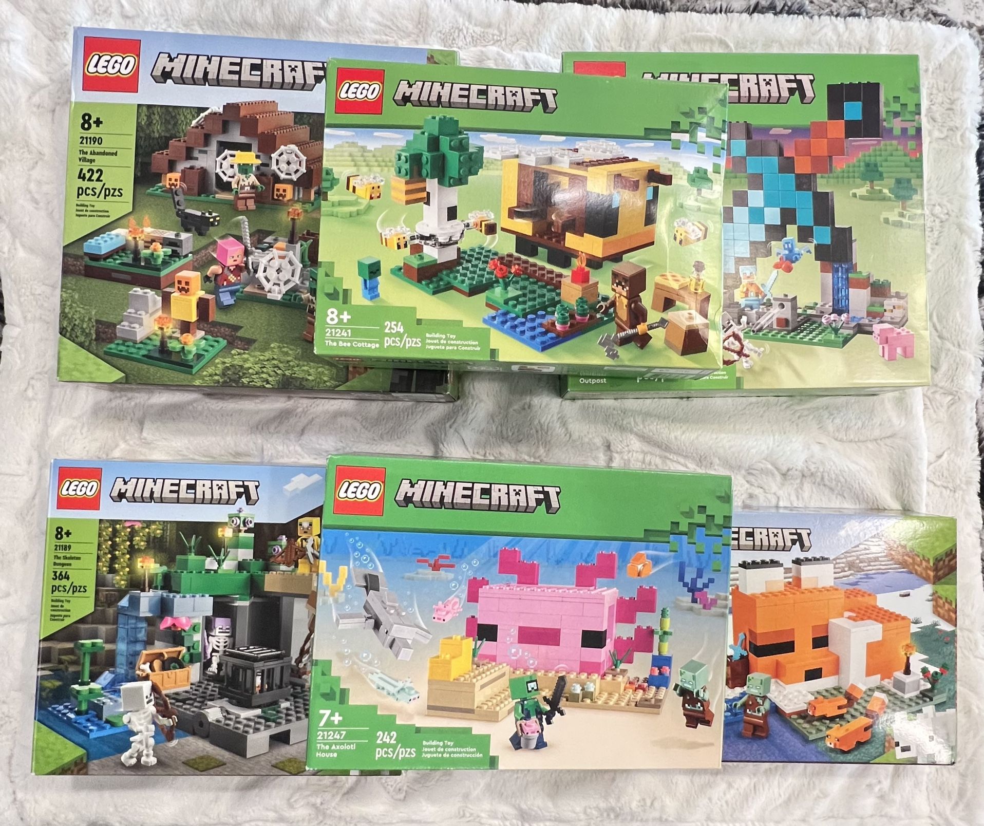 NEW Minecraft LEGO SETS Retired 
