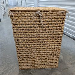 Wicker Laundry Basket 