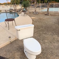 Toilet Free Come Asap