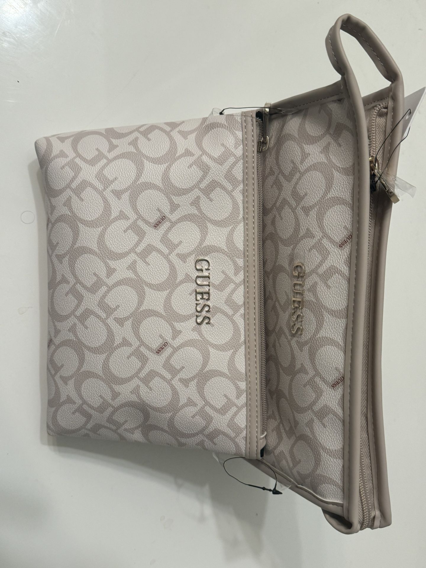 Brand New Guess Logo Cosmetic/Travel Bag