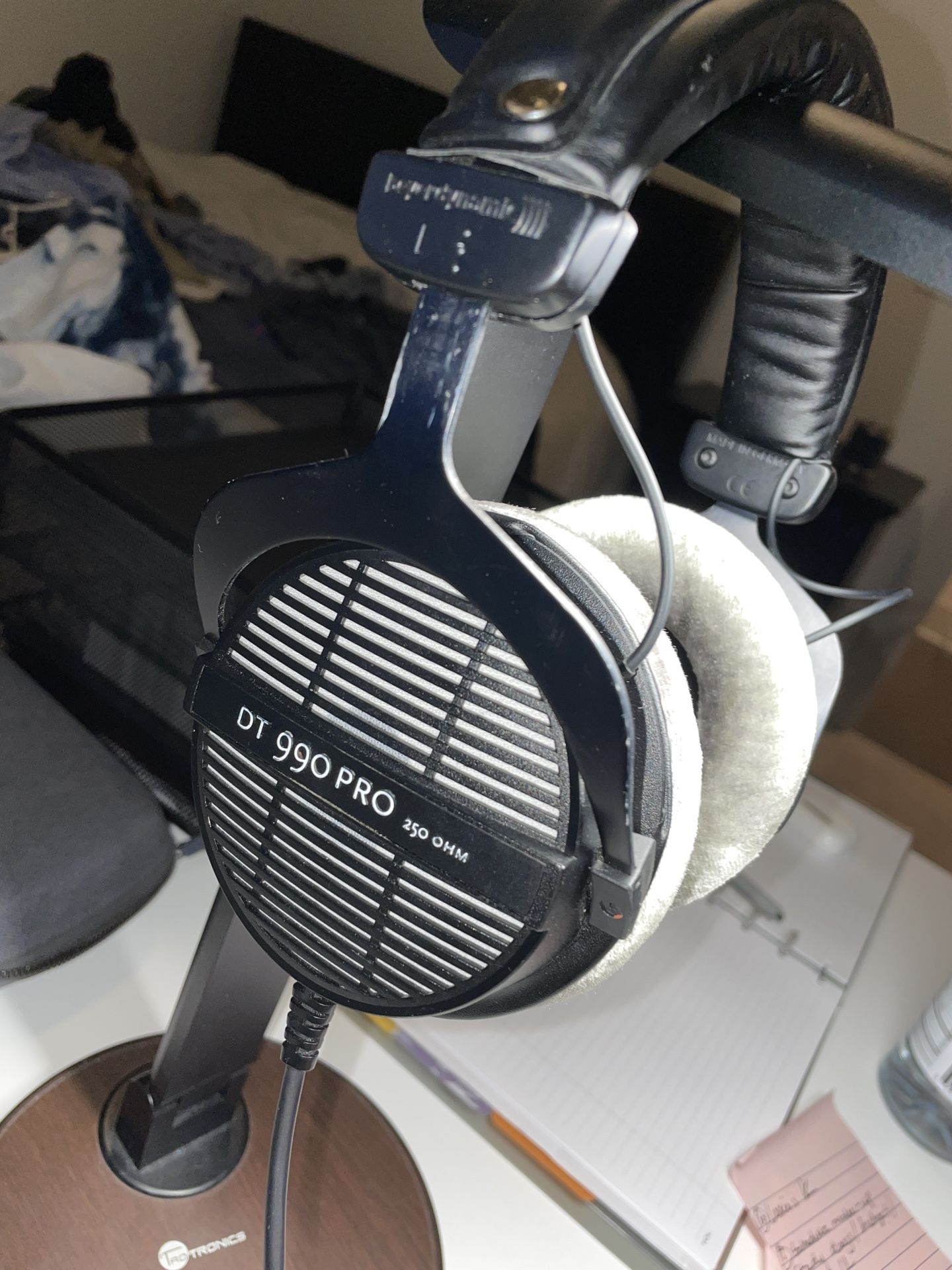 Beyerdynamic DT-990 Pro Studio Headphones