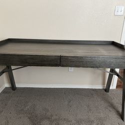 Large desk