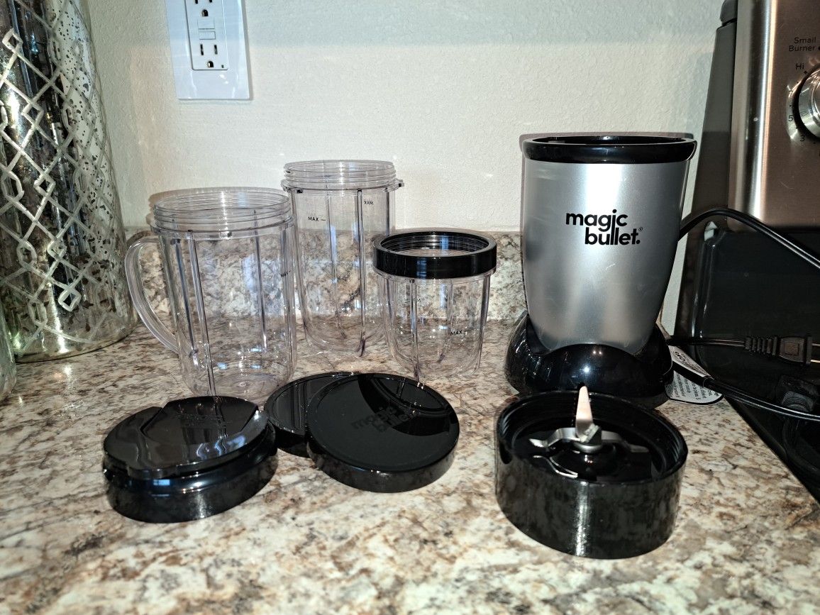 Magic Bullet - New - (Sells at Target & Walmart for $39)