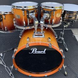 Pearl Sessions Custom Series 5pc Drum Set 22-14-12-10-14” 