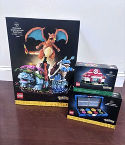 LEGO Pokémon Bundle: Venusaur Charizard Blastoise, Badges, Mini Center