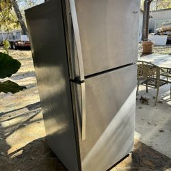 Refrigerator Whirlpool