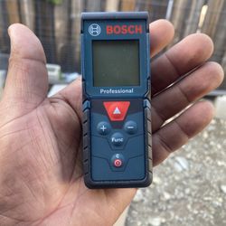 Bosch Lazer Measuring Tool