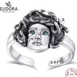 925 Sterling Silver Greek Mythology Medusa Snakes Ring 