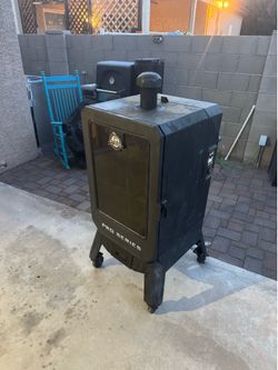 Smoker: Pit Boss Pro Series 4 Series Vertical Smoker PBV4PS2