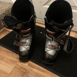 Ski Boots- Size 28.5 