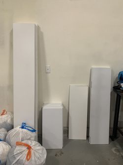 White Closet/Storage Shelves-Multiple Sizes. Good Condition