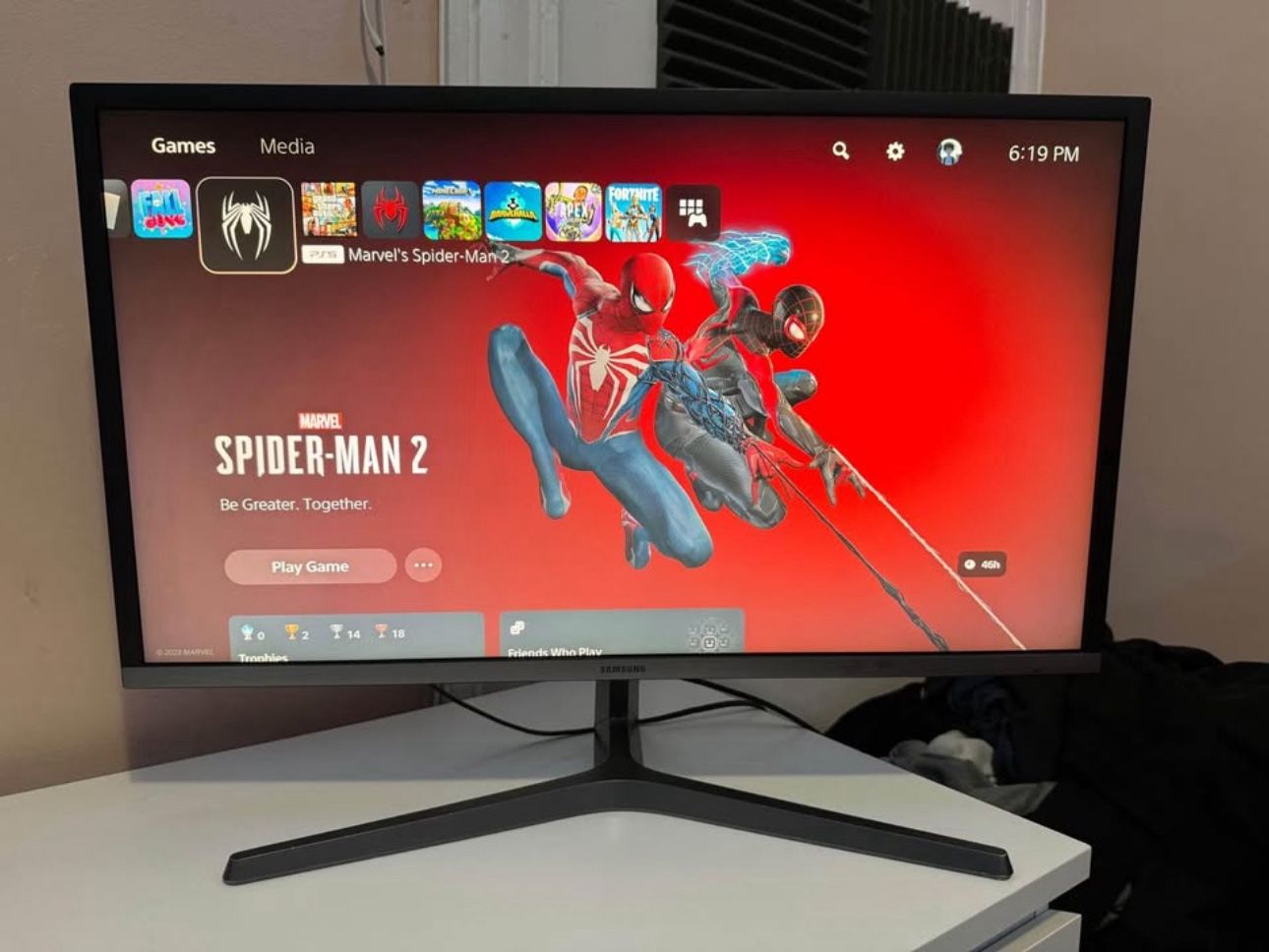 28” 4K UHD Samsung monitor LU28H750UQNXZA