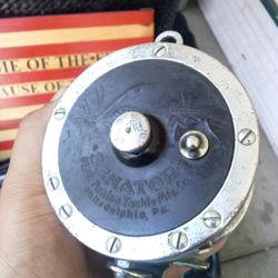 Vintage Senator Reel