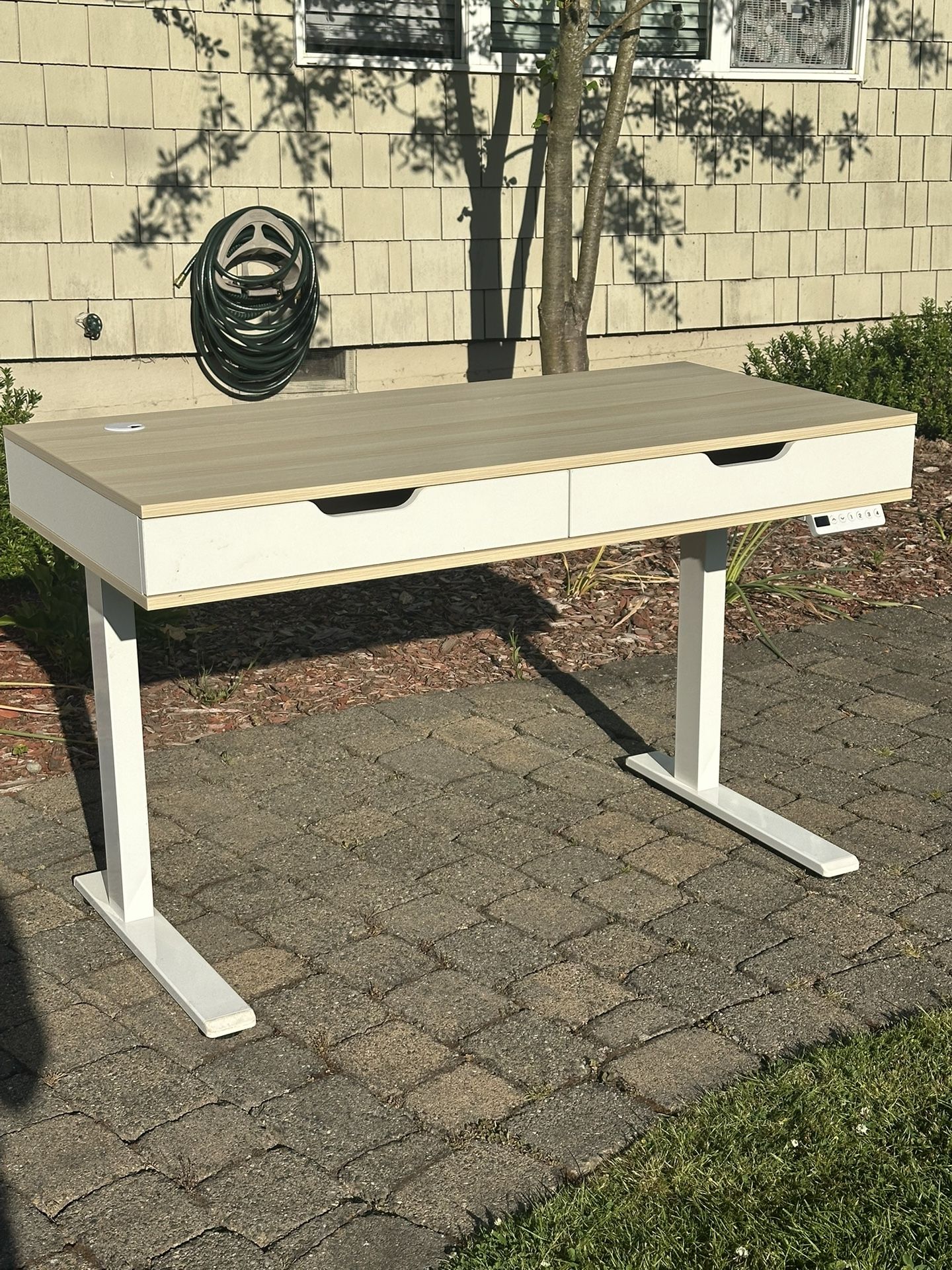 Adjustable Desk