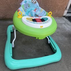 Baby walker