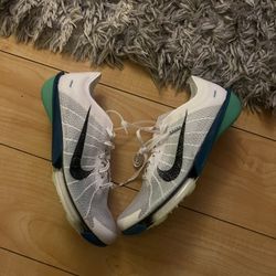 Nike Air Zoom Victory 2 Track Spikes White Green FD8411-100 Men’s 7.5 New