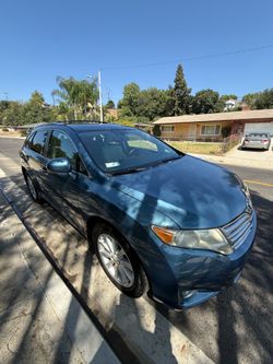 Toyota venza 11