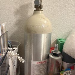 CO2 Tank