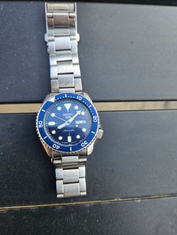 SEIKO SPORT 5  EXCELLENT CONDITION